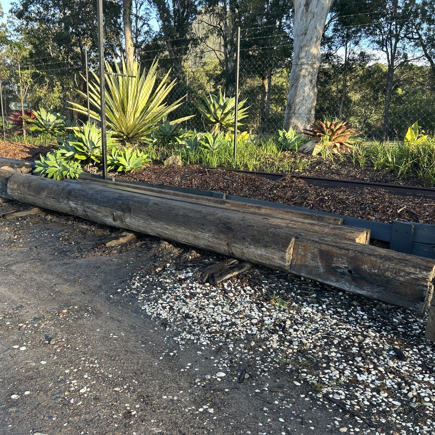 Recycled Hardwood Timber Beams - Image 2