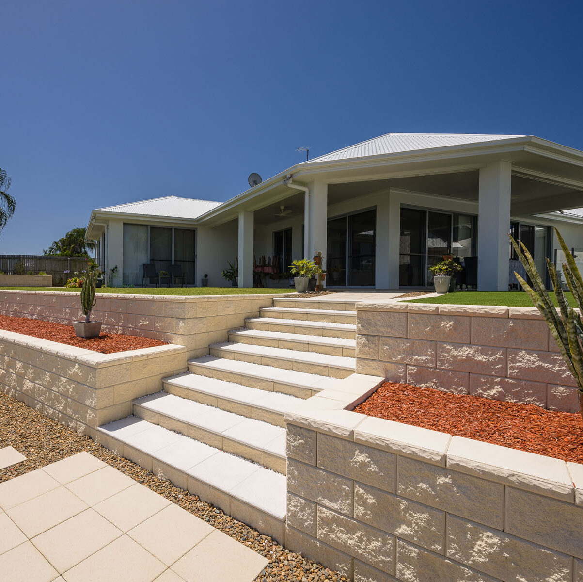 trendstone retaining wall